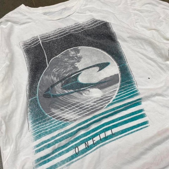 O'Neill Men's White Graphic T-Shirt Size S Surfing Y2K Tee - Picture 2 of 5